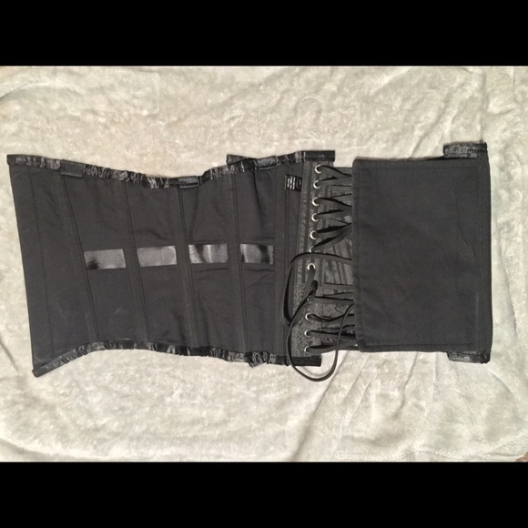 BLACK Satin Steel-Boned Corset SZ 30 - Picture 8 of 8